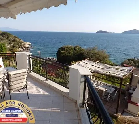 Hellenic Estate * PalaiónTsiflíkion