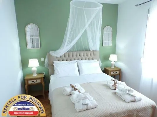 Hellenic Estate * PalaiónTsiflíkion